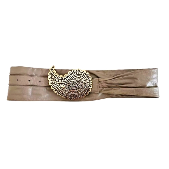VINTAGE APPLE ACC of NY Size M Hip/Waist Leather Belt Large Gold Paisley Buckle - Picture 3 of 8